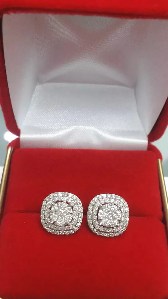 1.00CTW Natural Round Diamond Cluster Halo Studs Earrings in 14K Gold 11M