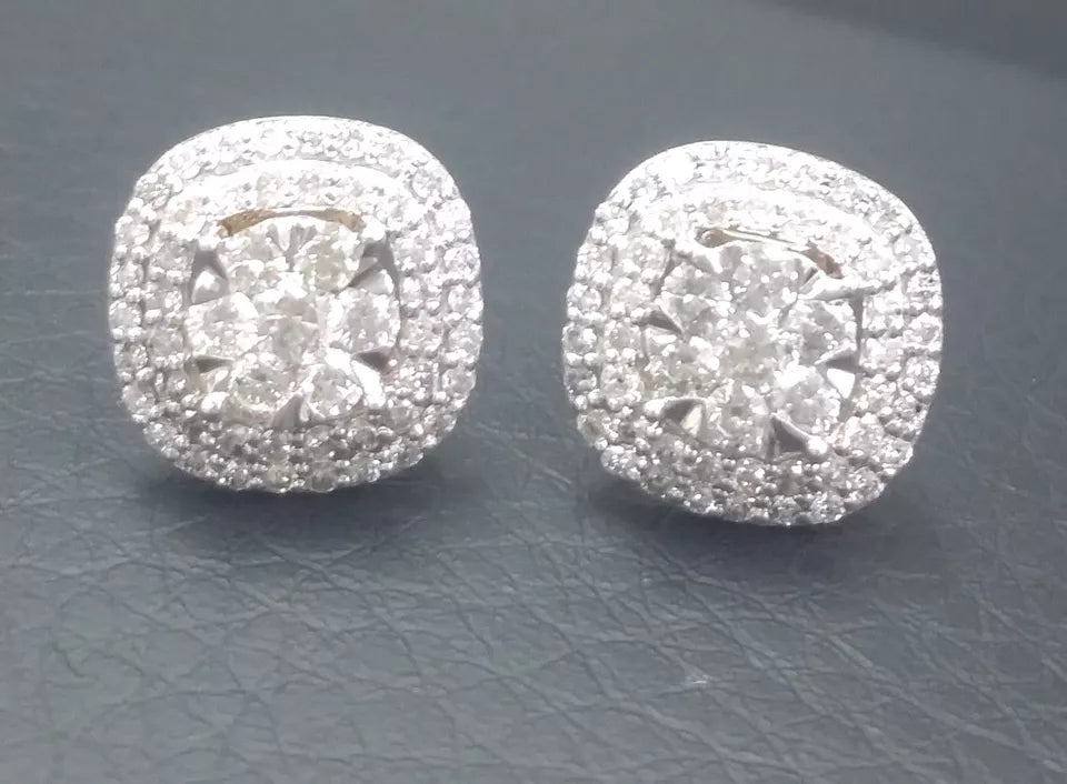 1.00CTW Natural Round Diamond Cluster Halo Studs Earrings in 14K Gold 11M