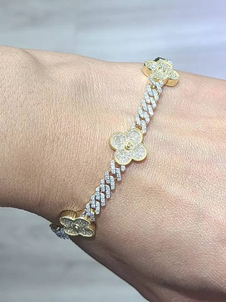 3.00CTW Diamond Flower Cuban Ladies Bracelet 10K Gold 7.5"