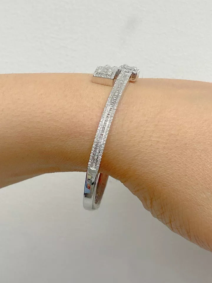 1.60CT Natural Baguette Diamond Cuff Bangle Bracelet 10K White Gold